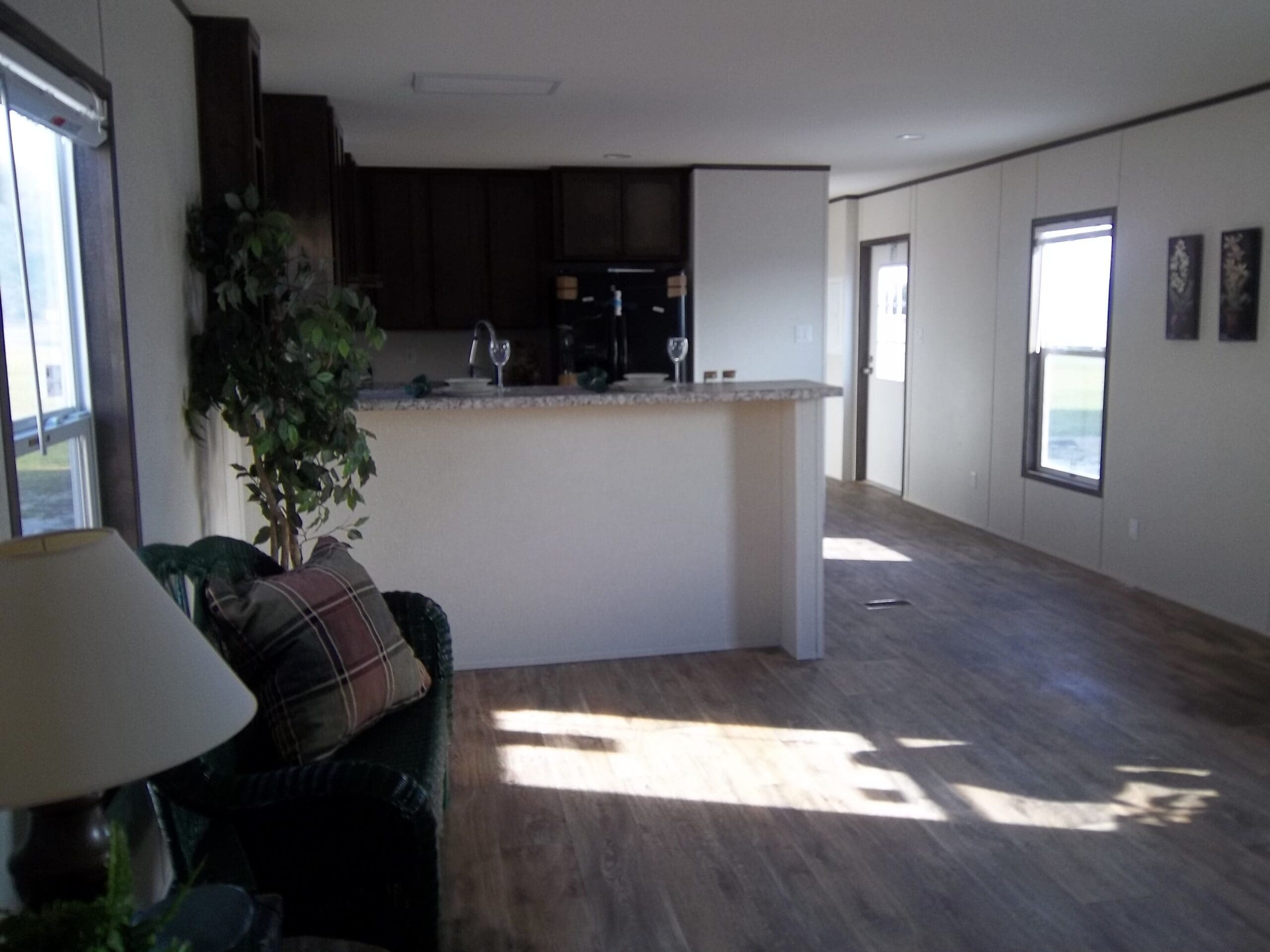 Razor Don's Mobile Homes